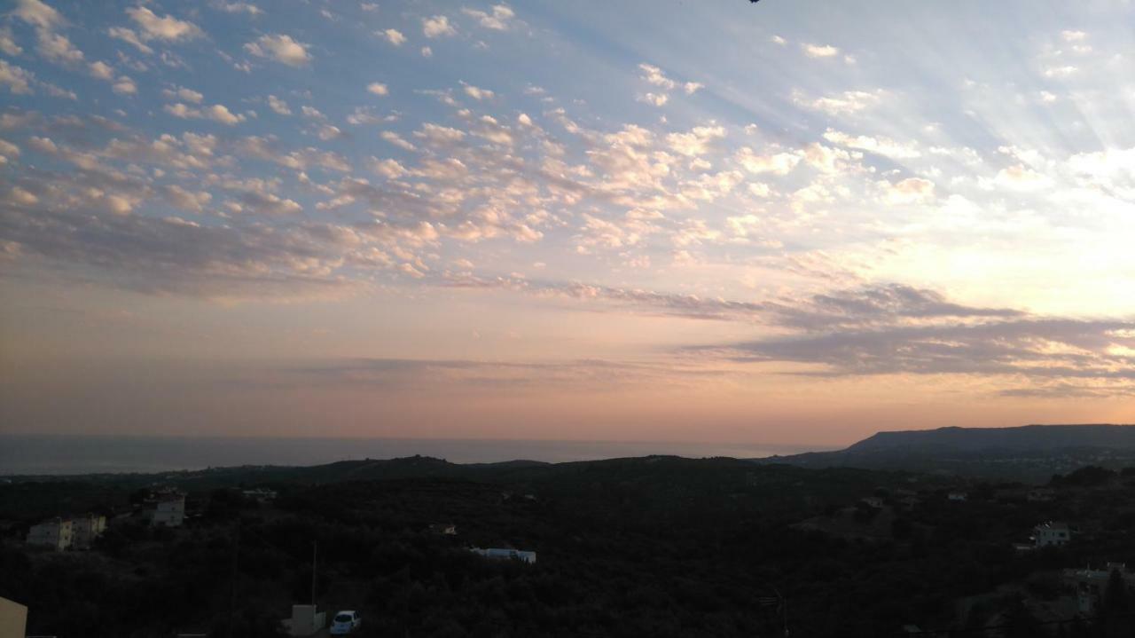 360 Panorama House - Gazing At Horizon And The Stars Of The Galaxy In The Night - Fresh Cool Breeze Most Of The Time - Just 7 Min From The Beach Kournás Dış mekan fotoğraf