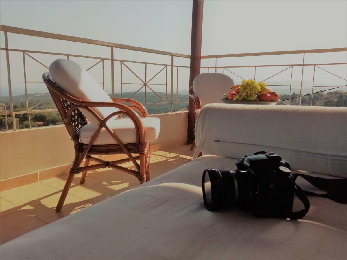 360 Panorama House - Gazing At Horizon And The Stars Of The Galaxy In The Night - Fresh Cool Breeze Most Of The Time - Just 7 Min From The Beach Kournás Dış mekan fotoğraf